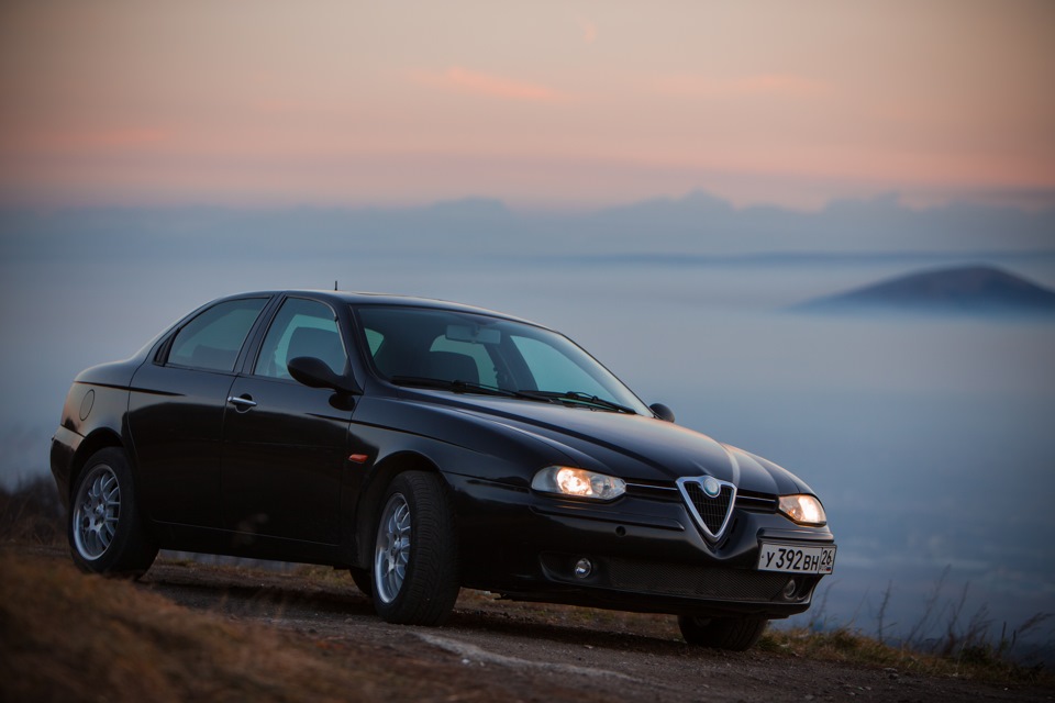 Альфа ромео 156 1.8. Альфа Ромео 156 темно зеленая. Alfa Romeo 156 отзыв.