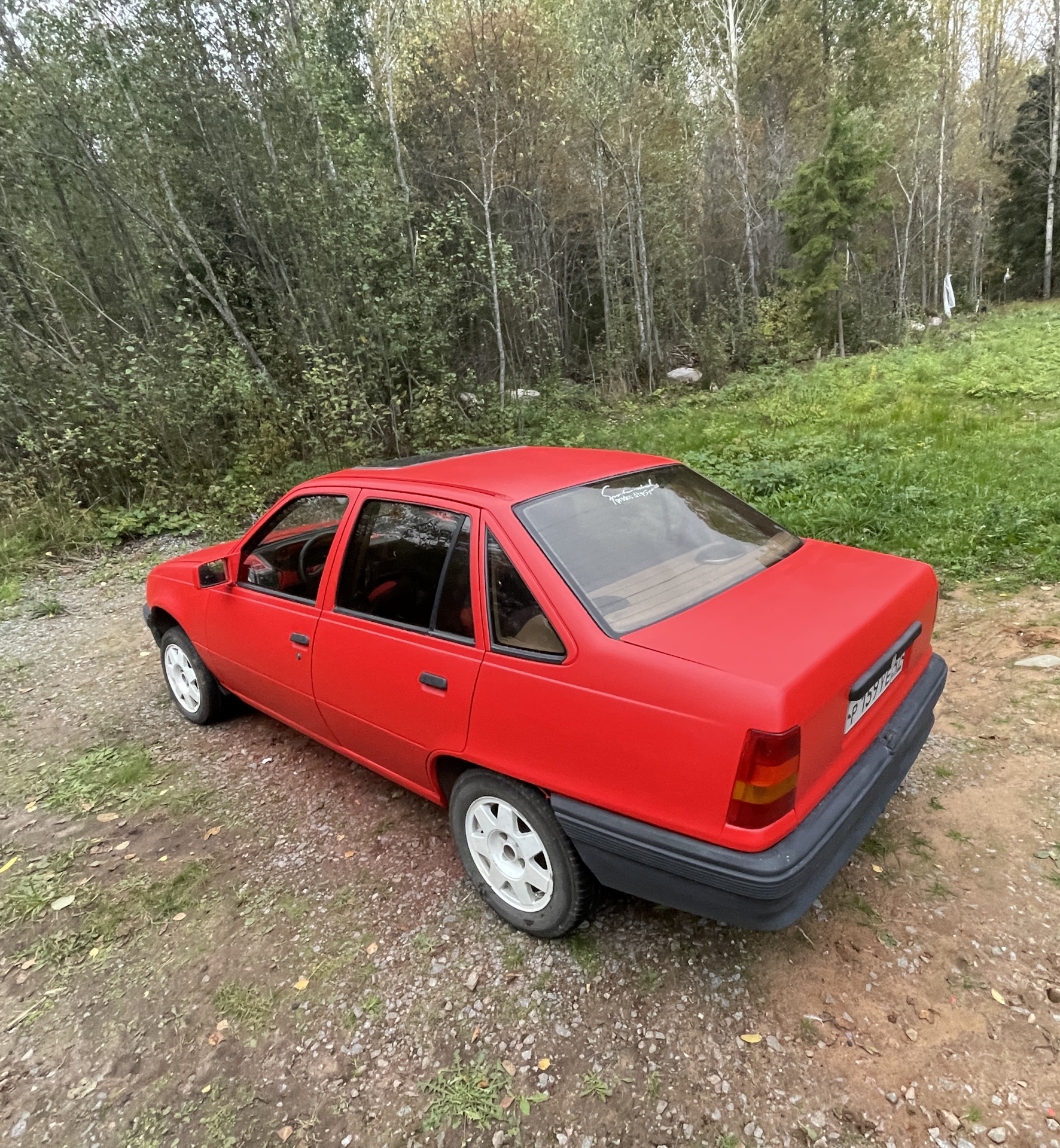 Покрасил авто Монтаной Блэк — Opel Kadett E, 1,3 л, 1986 года | стайлинг |  DRIVE2