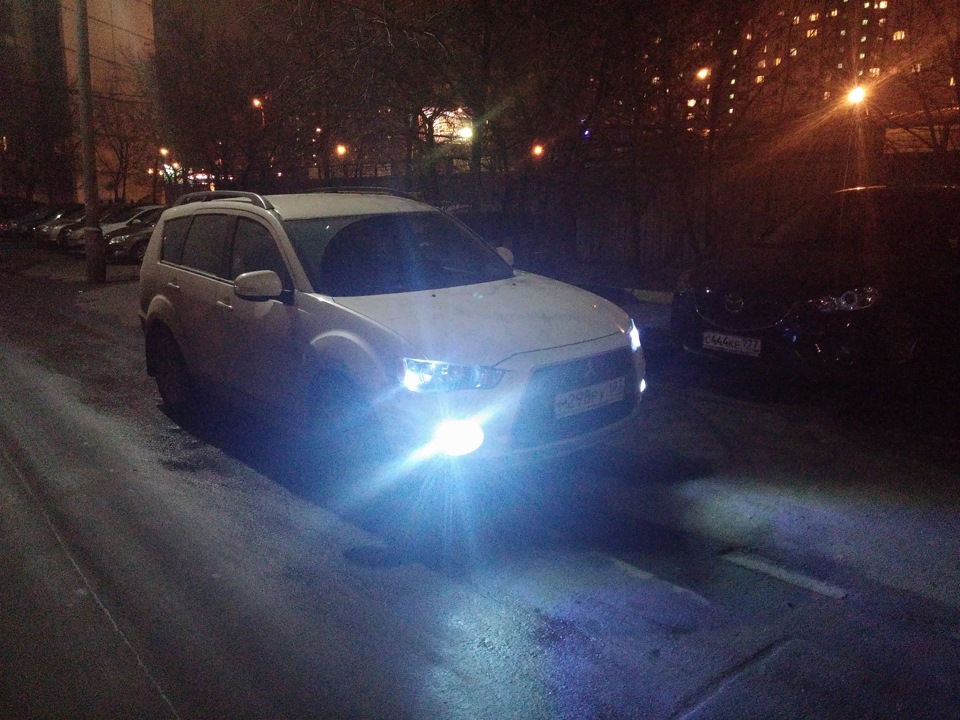 Диоды в противотуманки — Mitsubishi Outlander XL, 2,4 л, 2011 года ...