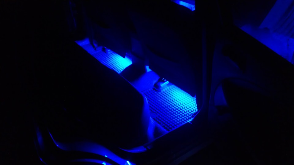 Подсветка ног и дверей — Chevrolet Lacetti 5D, 1,6 л, 2007 года ...