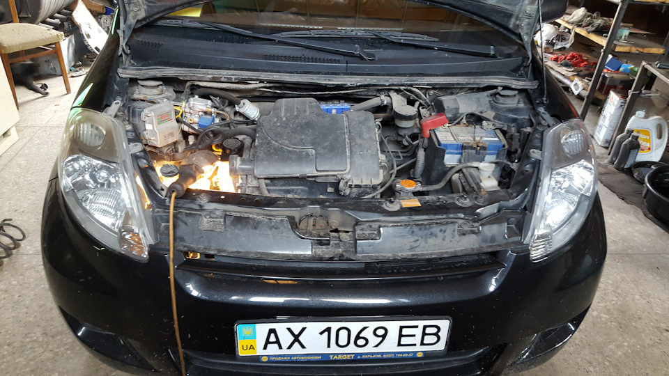 Потекла помпа + замена задних пружин. — Daihatsu Sirion (2G), 1 л ...