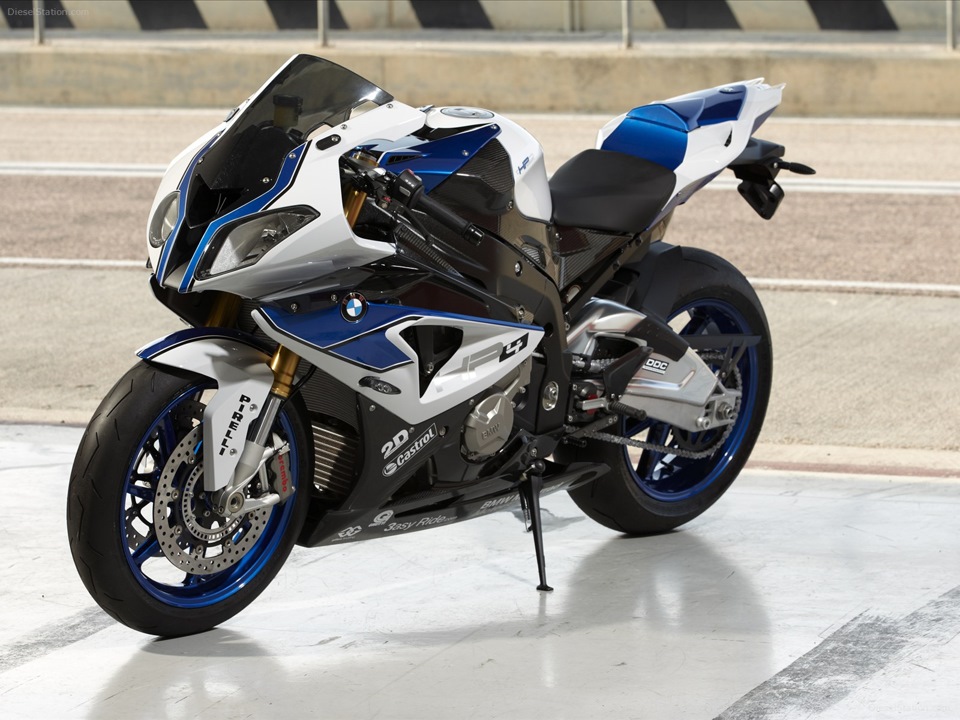 BMW s1000rr акула