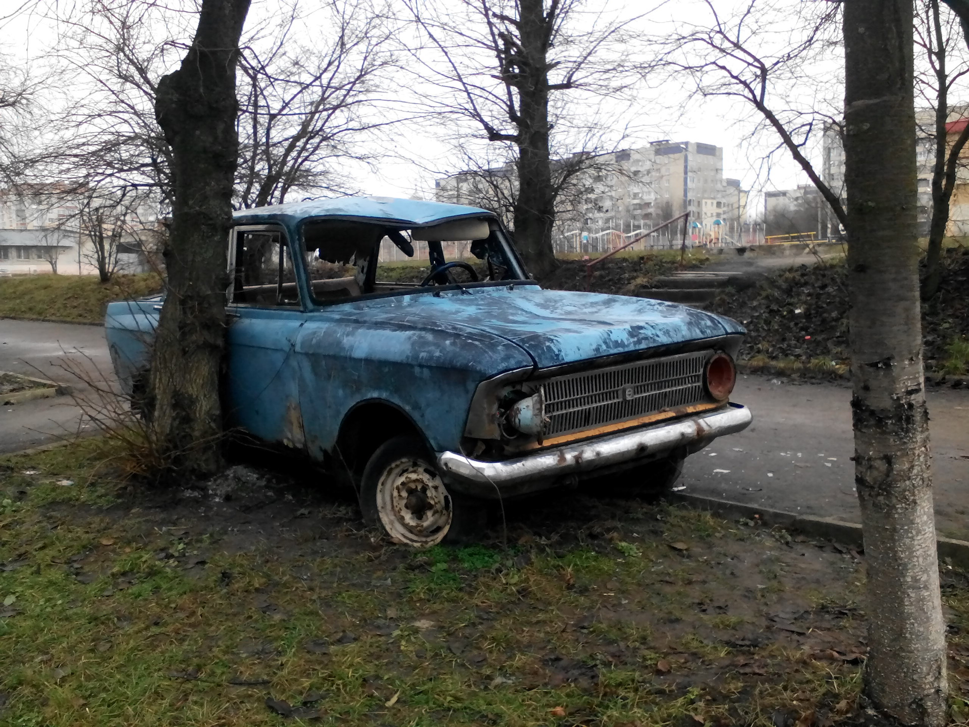 брошенные авто в москве