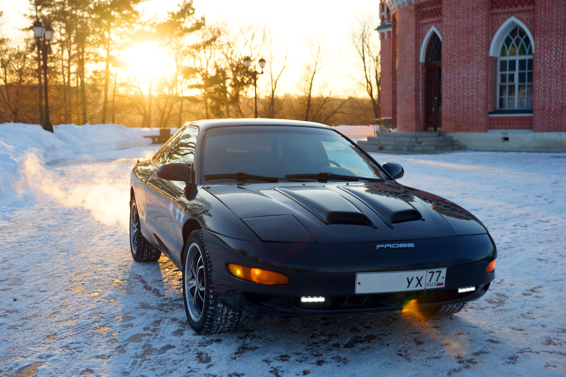 Ford Probe в снегу