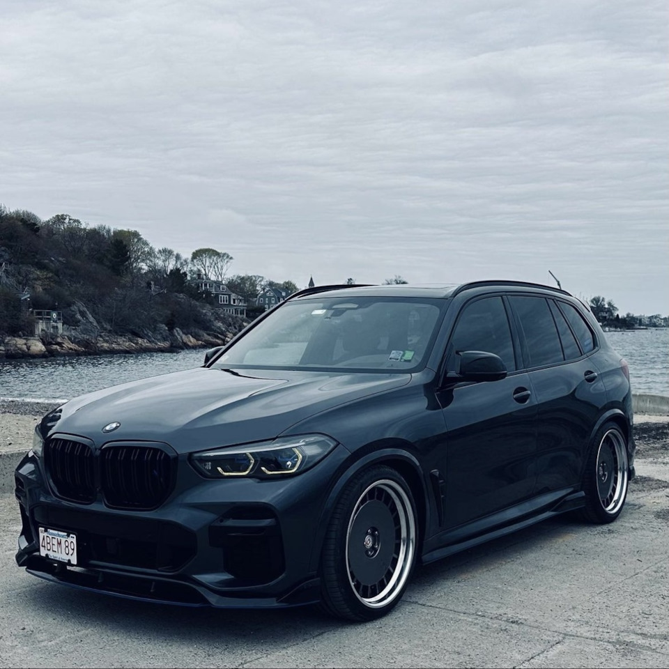 Фотография «у самого синего моря»