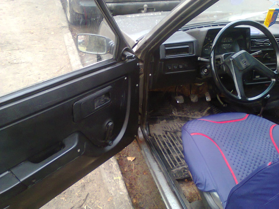 Натёр торпеду и карты дверей силиконом — ЗАЗ 1102, 1,1 л., 1994 года ...