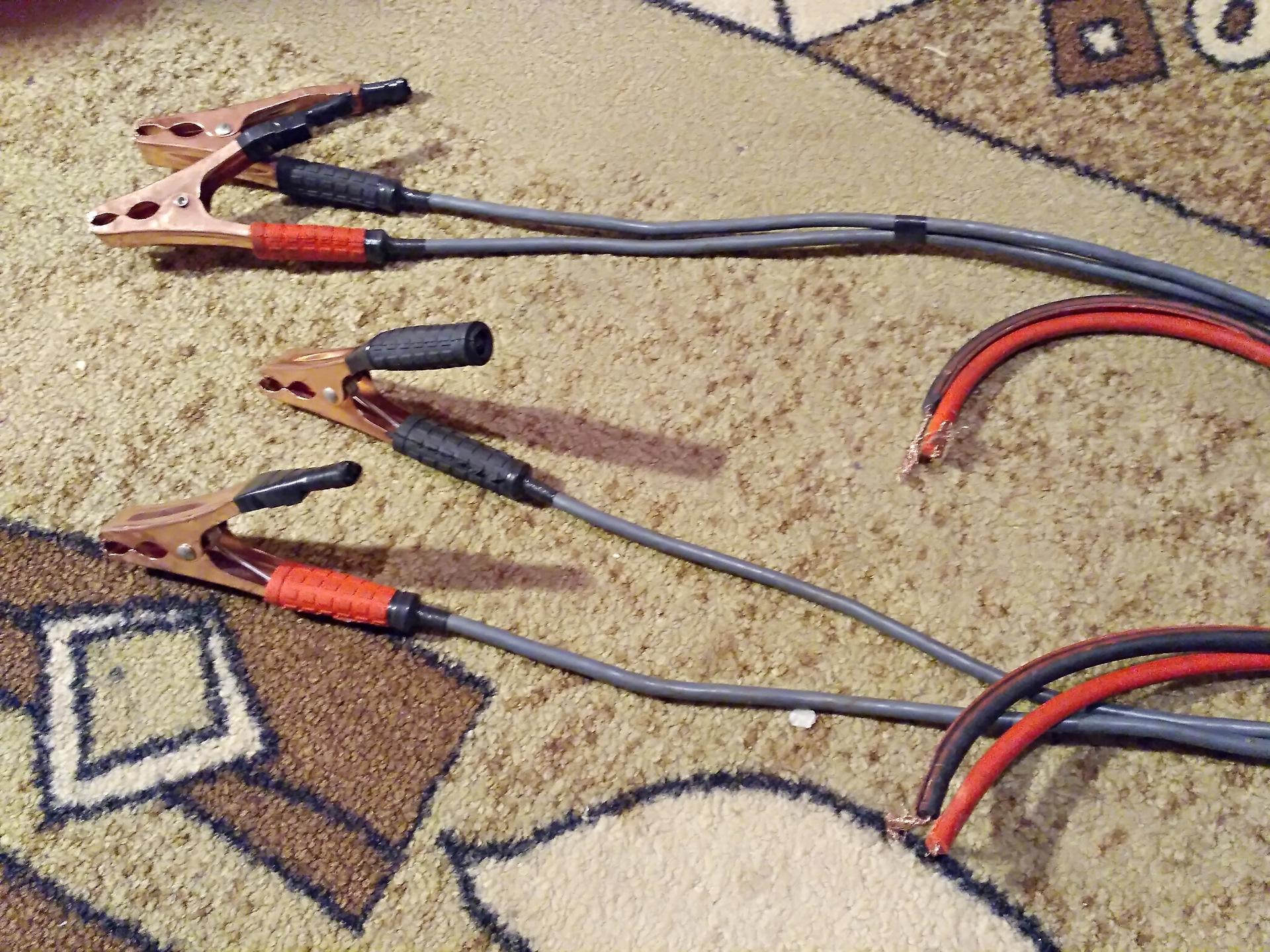 Сделал прикуривательные провода. — Москвич Святогор, 2 л, 1998 года ...