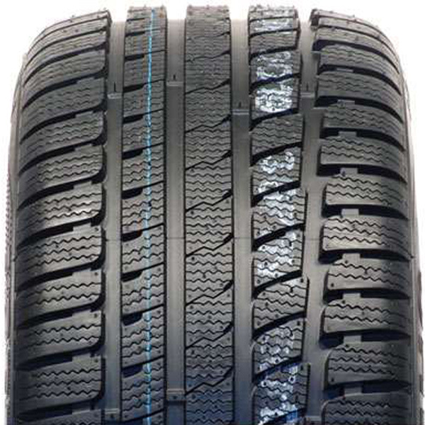 Зимние шины 245 45. Kumho kw27. I Zen kw27. Kumho WINTERCRAFT kw27. Зимние шины Кумхо kw27.