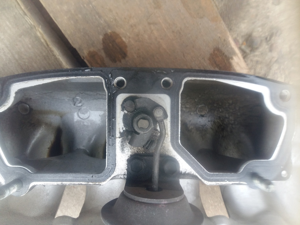 Мойка дросселя и чистка свечных колодцев — Toyota Chaser (100), 2,5 л ...