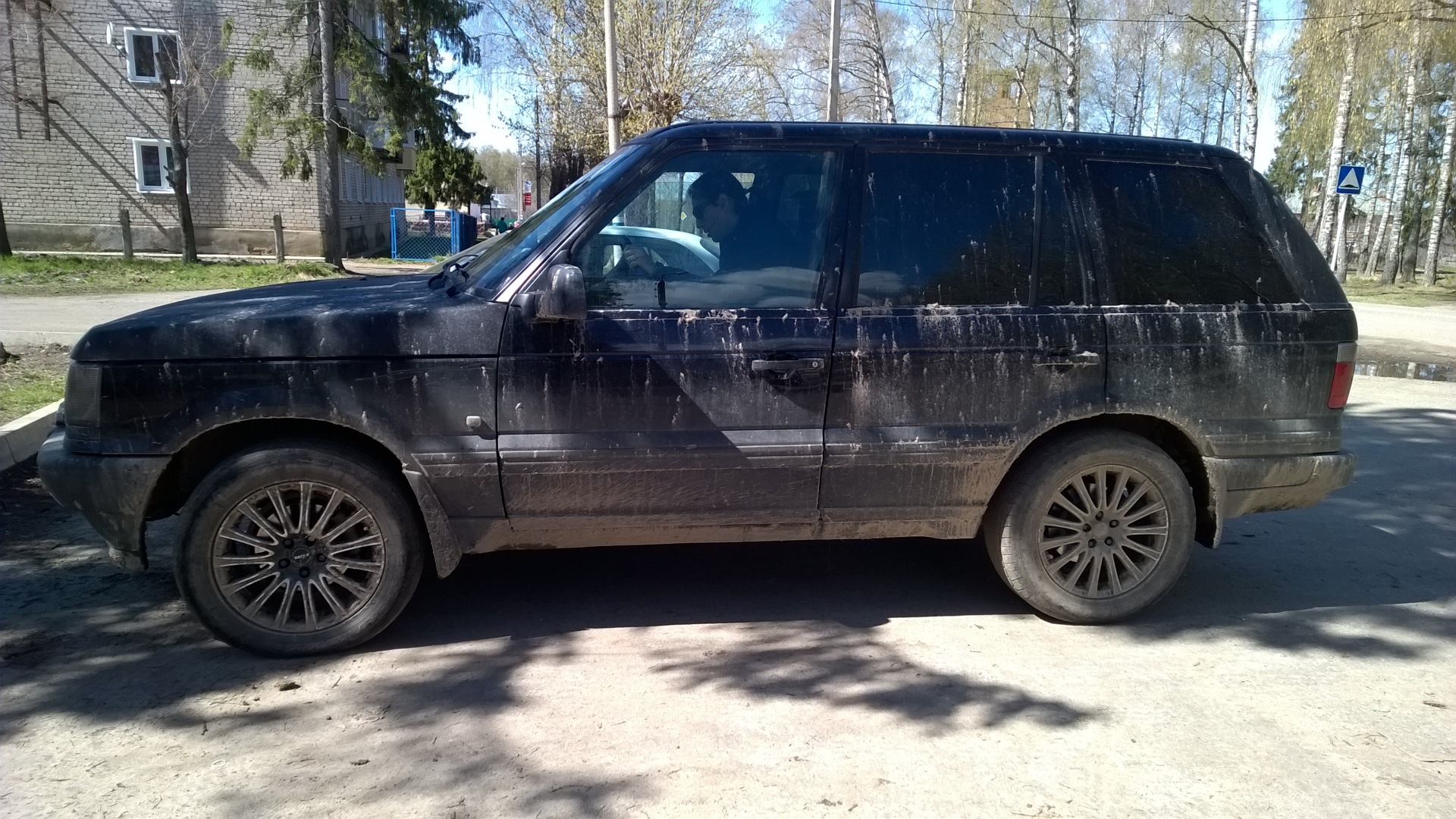 Land Rover Range Rover (2G) 4.6 бензиновый 2000 | 4.6 HSE Game Over на  DRIVE2