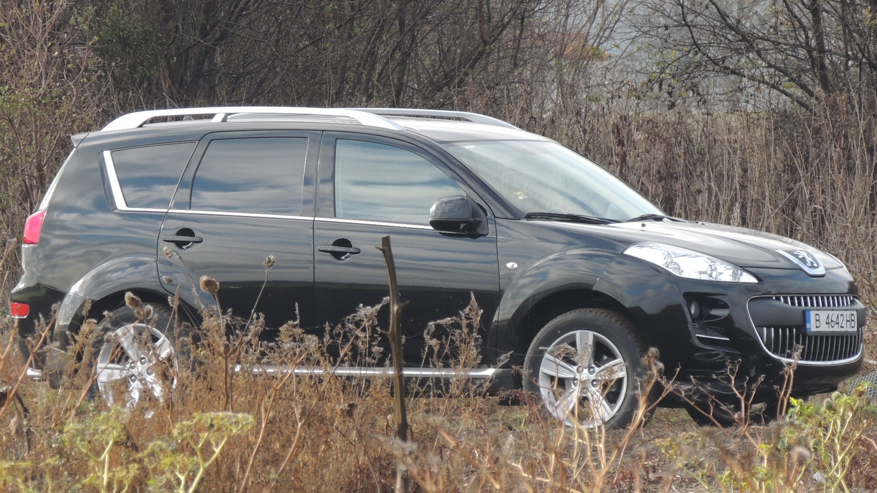 Отзыв пежо 4007. 4007 2.2 Дизель модель мотора. Peugeot 4007 2.0 подвеска задняя.