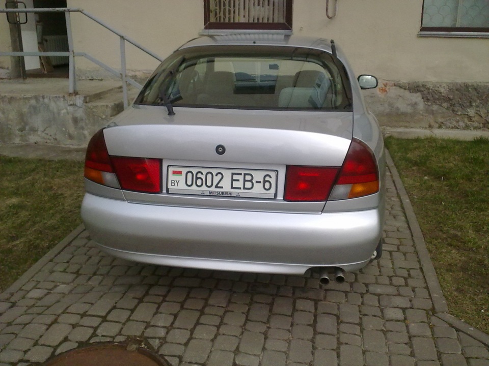 вот что вышло — Mitsubishi Carisma
