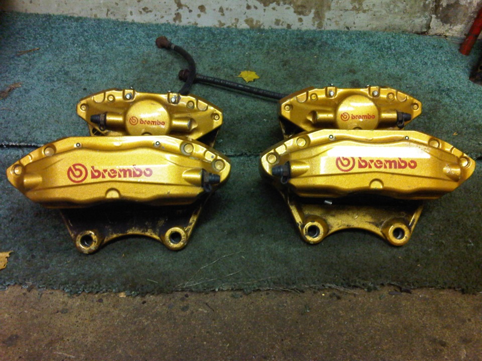 BREMBO суппорта трехсоставные