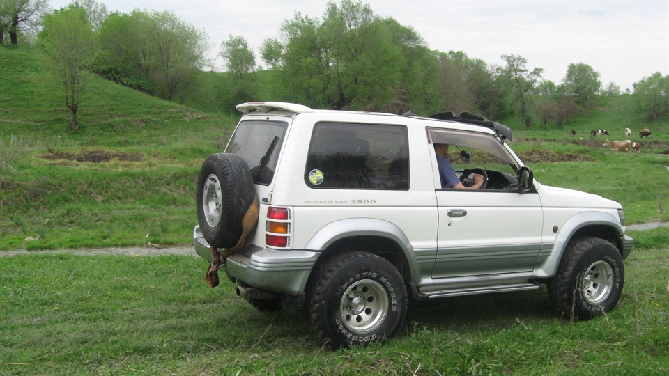 Mitsubishi Pajero 3 3 дверный