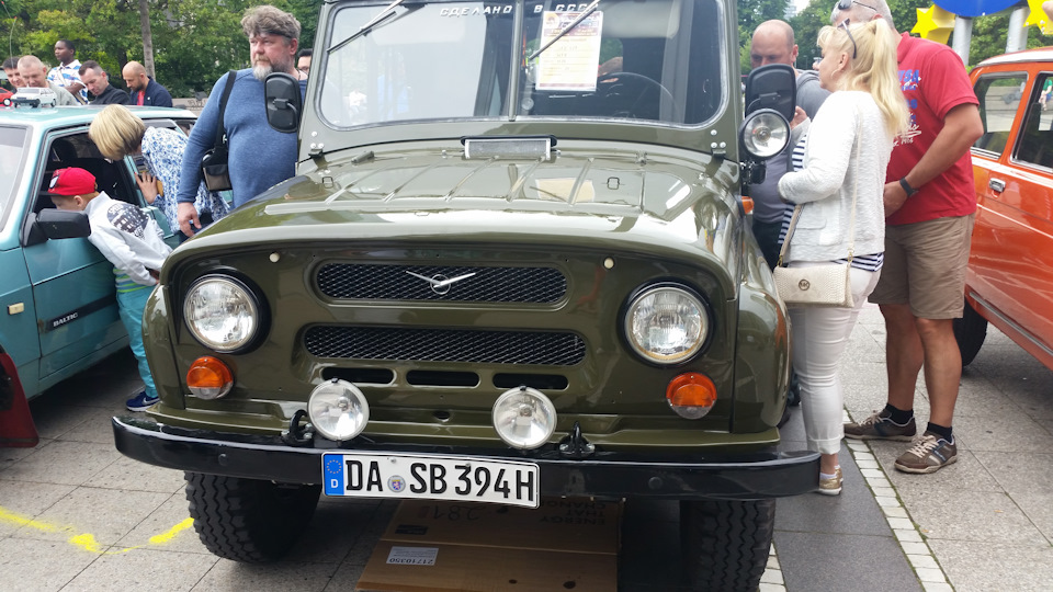 УАЗ 1974 года — SEAT Leon (Mk III)