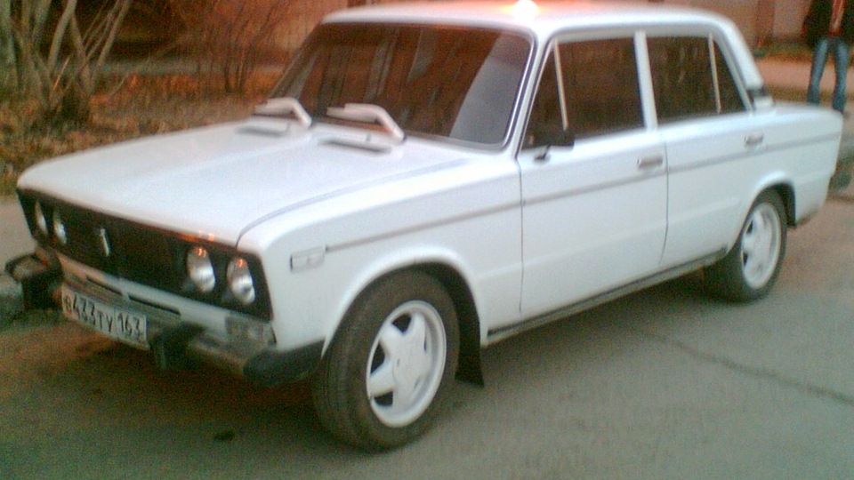 Lada 2106