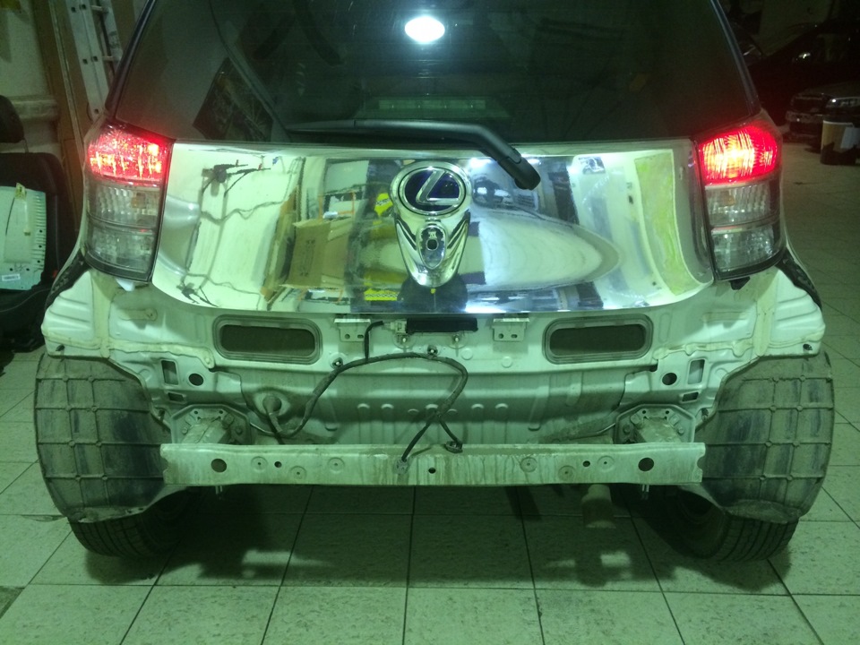 Долгое ожидание запчастей — Toyota iQ, 1,3 л, 2011 года запчасти DRIVE2