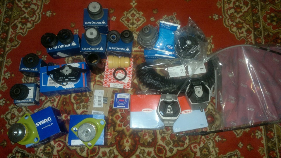 Купил ко что по подвеске, мелочи на климат и рулевую рейку. — Audi 100 ...