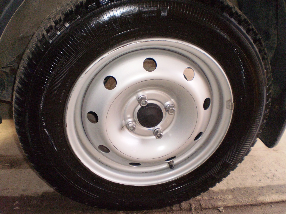 Глицерин для чернения шин+хром шильд на руль — Renault Logan (1G), 1,4 ...