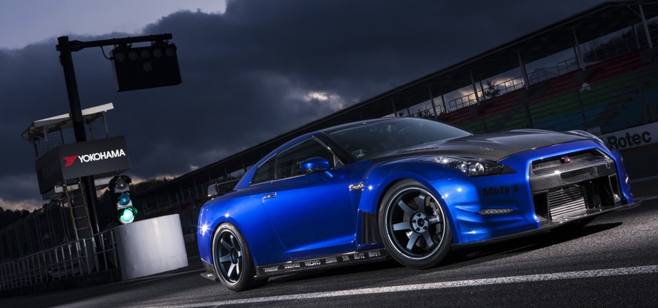 Nissan GTR Volk Racing te37