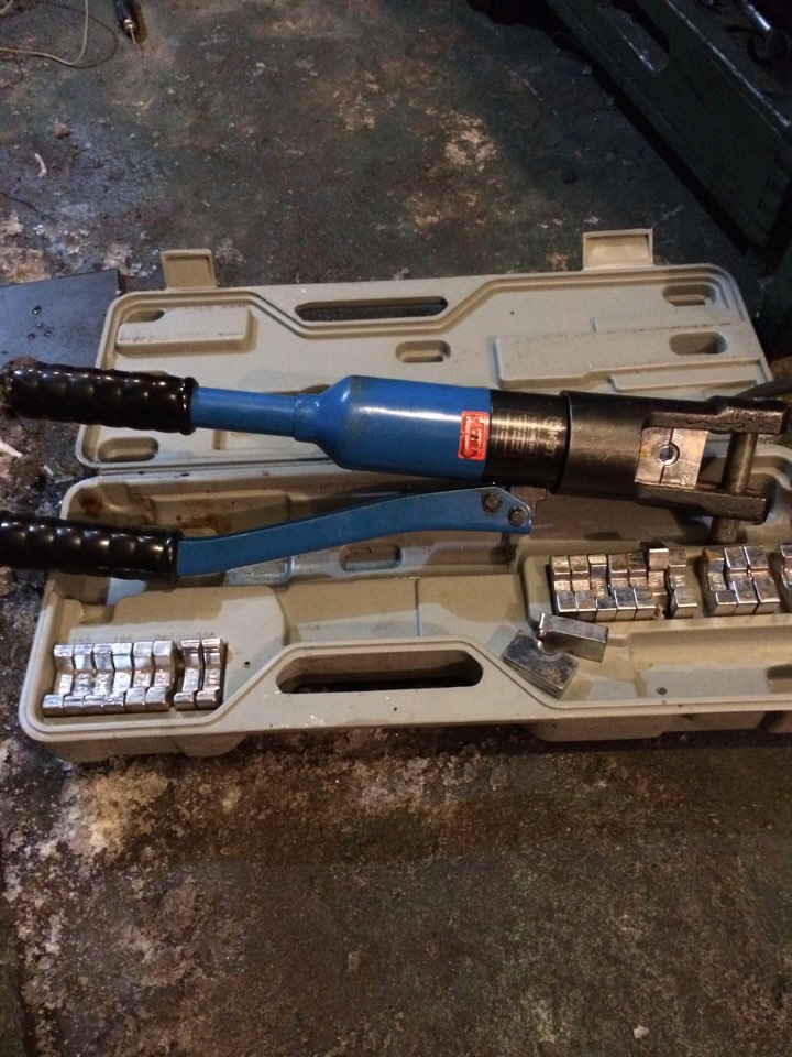 Фото в бортжурнале Audi 100 (C4)