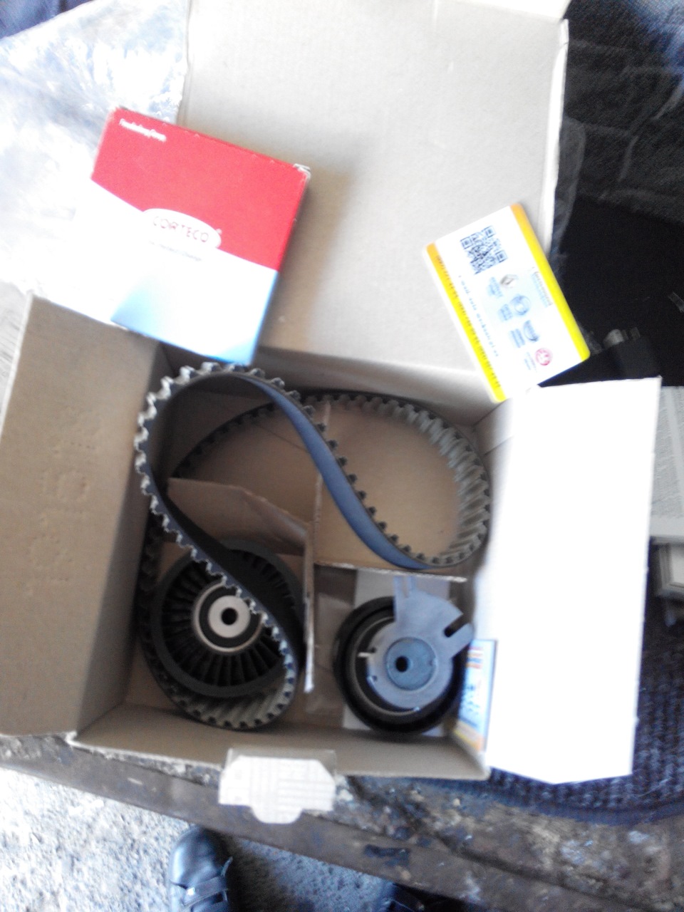 Ремень ГРМ + ролики или не доверяй сервисной книжке )) — Opel Vivaro ...