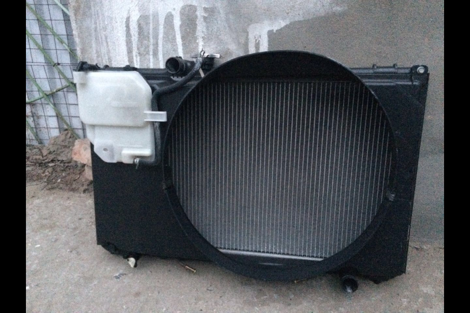 №52. Установка радиатора с диффузором Toyota Mark 2 GX90 от GX100 ...