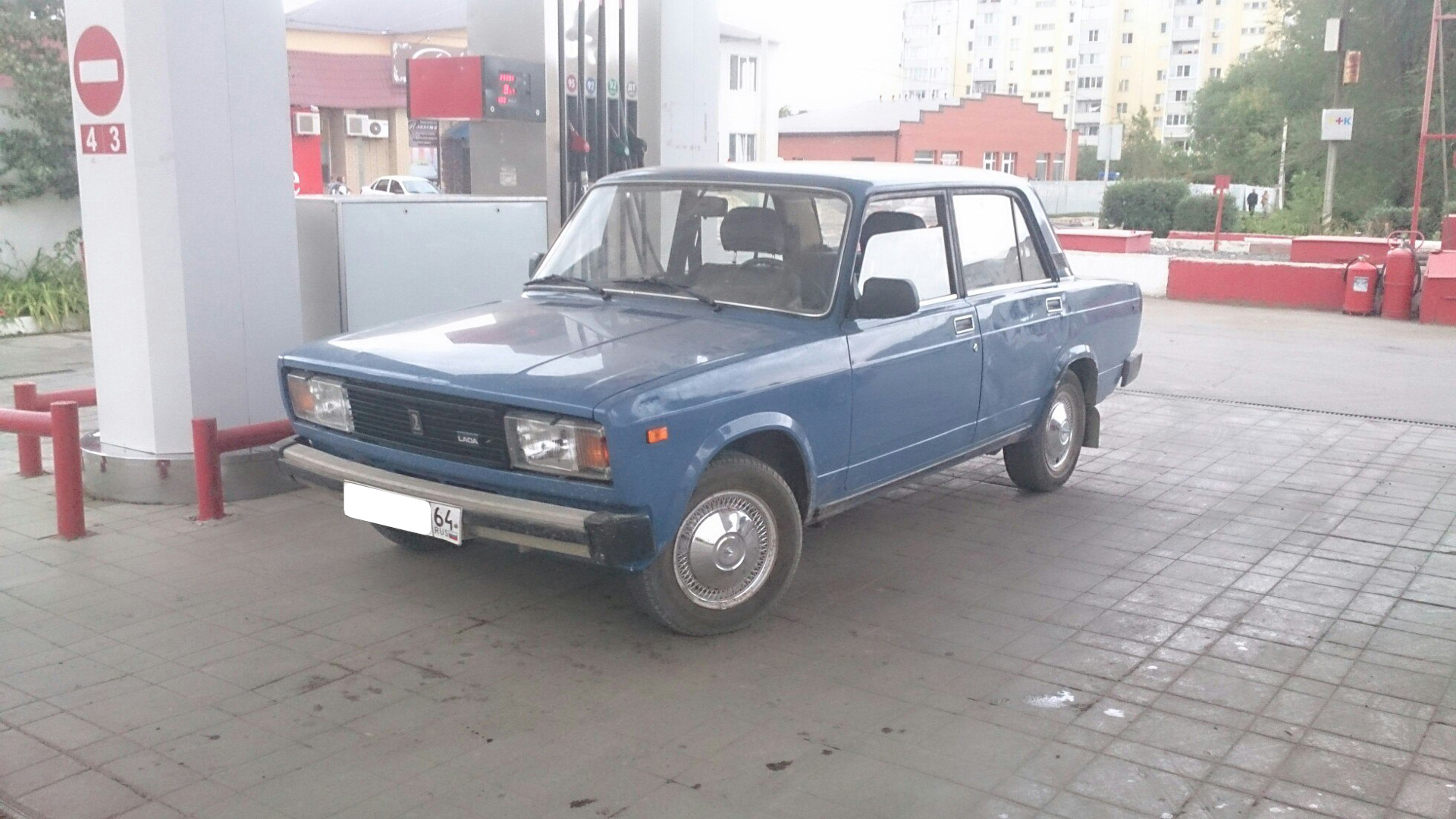 №30.В машину сел-"касарь" должен ей! — Lada 21053, 1,5 л, 1991 года ...