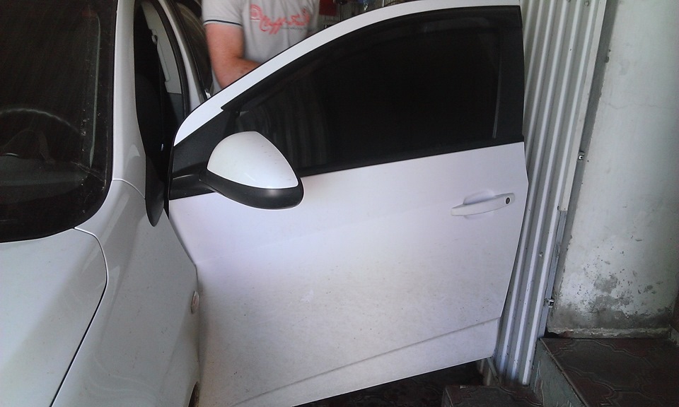 Съемная тонировка! — Chevrolet Aveo Sedan (2G), 1,6 л, 2012 года ...