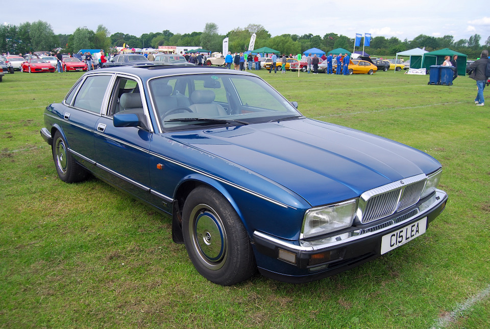 Jaguar xj40 Daimler