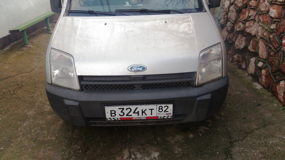 Полировка мутных фар — Ford Tourneo Connect (1G), 1,8 л, 2006 года ...