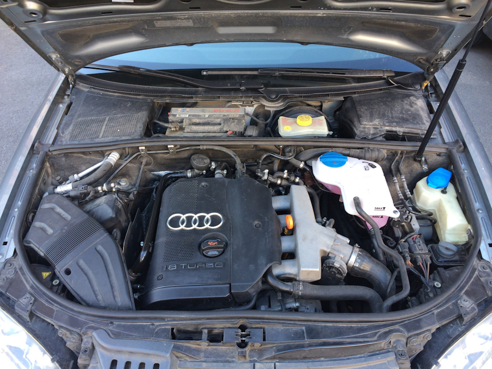 1.8 л. Audi a4 b5 АКБ. Ауди а4 аккумулятор.