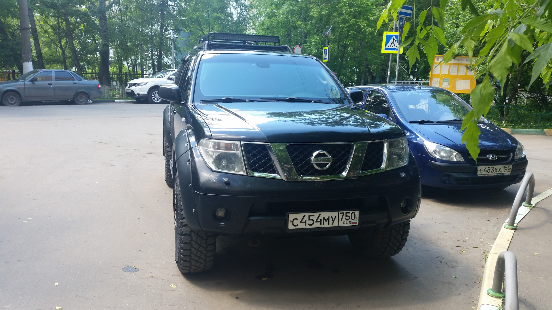 Свет ниссан патфайндер r51. Дополнительный свет Pathfinder r51. Nissan Pathfinder r51 доп свет. Ниссан Патфайндер 2007 чёрный. Дополнительный свет на Ниссан Патфайндер r51.