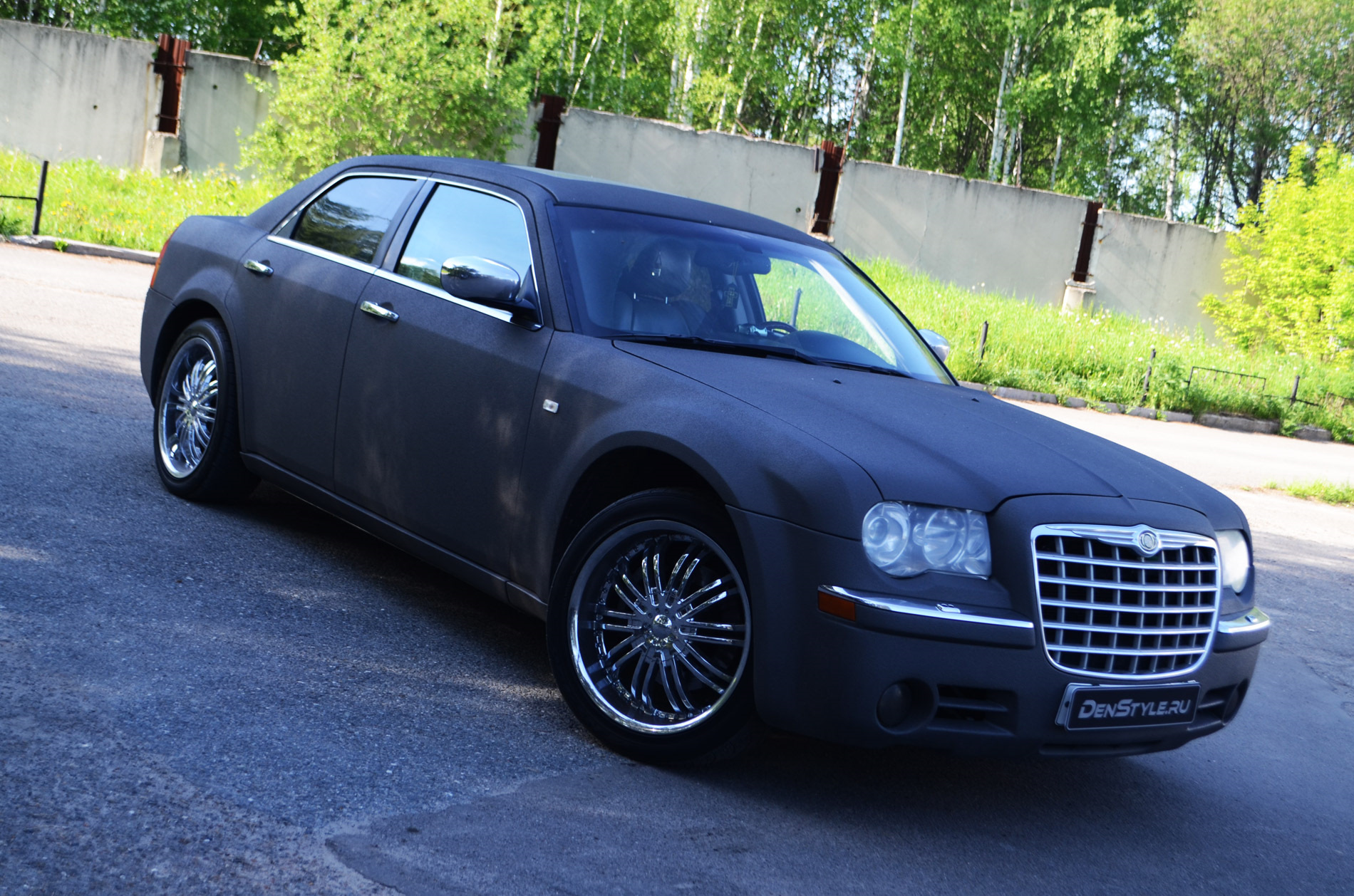 Chrysler 300c камуфляж