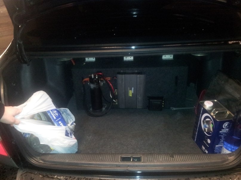 Поставил саб с усилком — Hyundai Accent (2G), 1,6 л, 2008 года ...