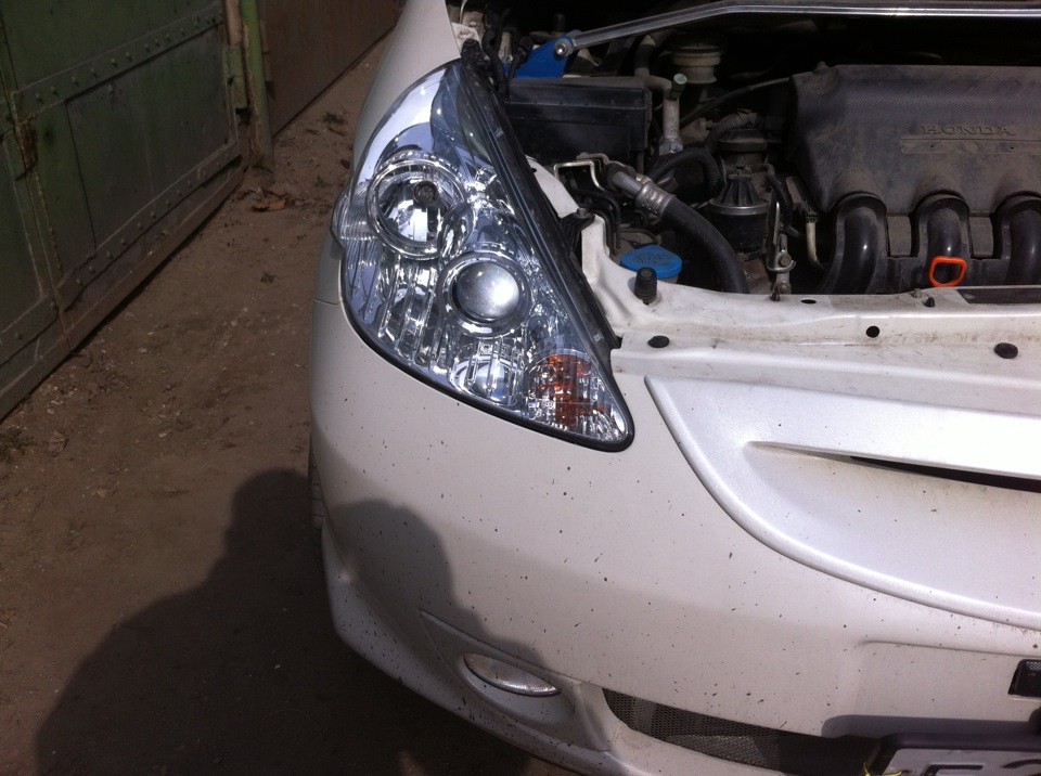 Как снять фару honda fit