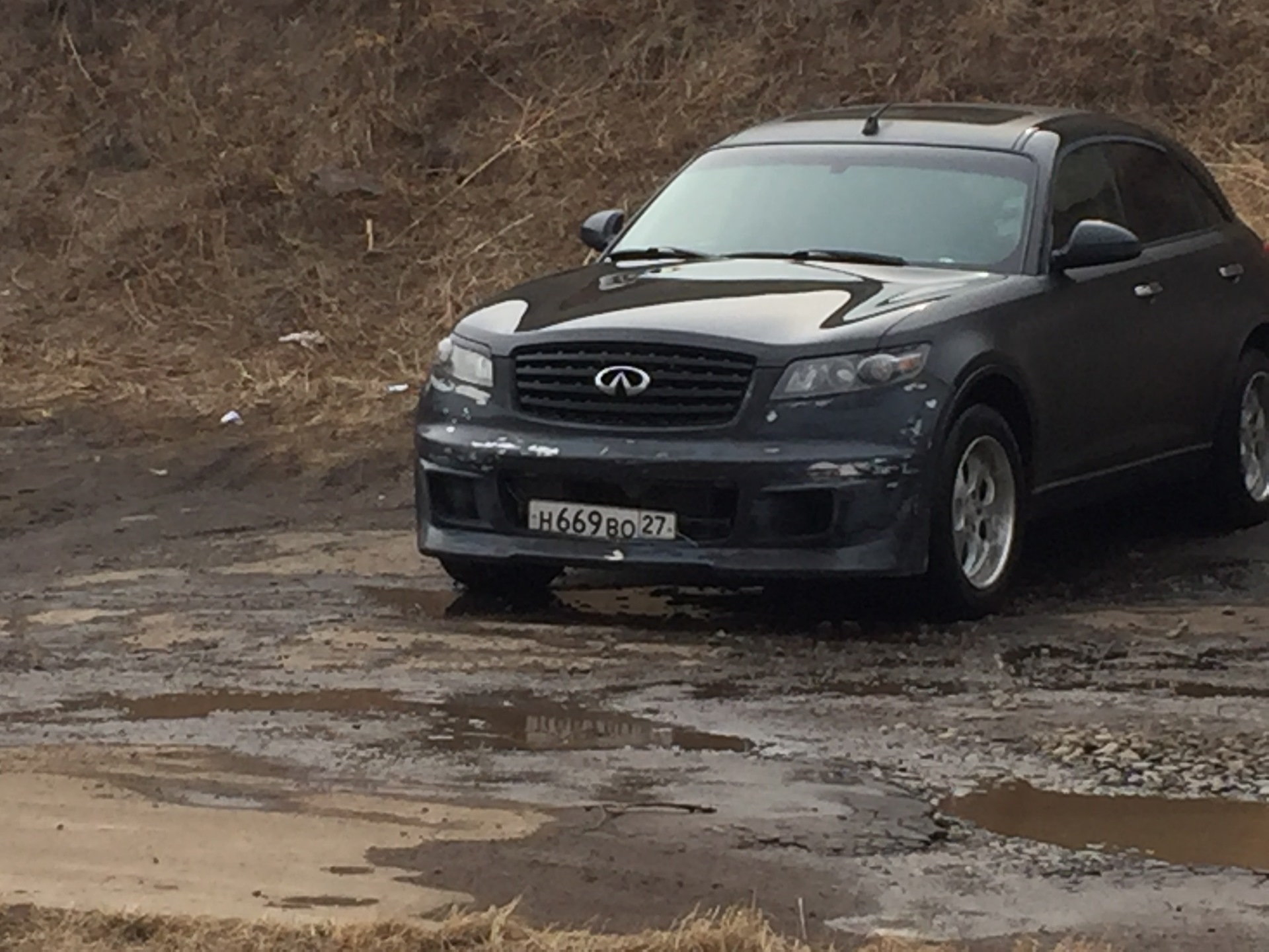 Infiniti FX 1g