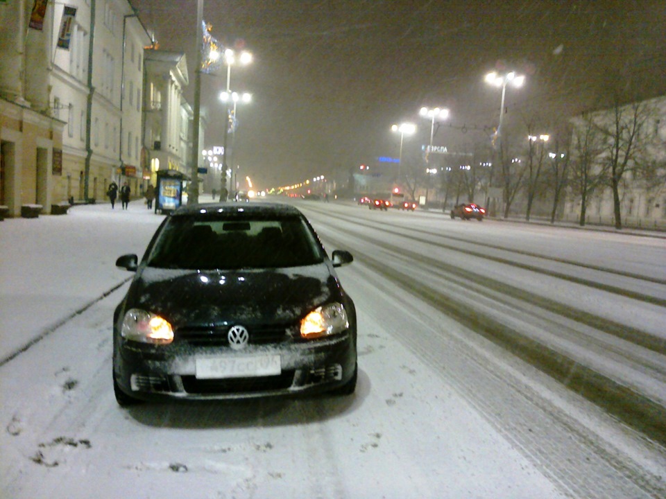Весенний снегопад — Volkswagen Golf Mk5, 1,6 л, 2008 года | фотография ...