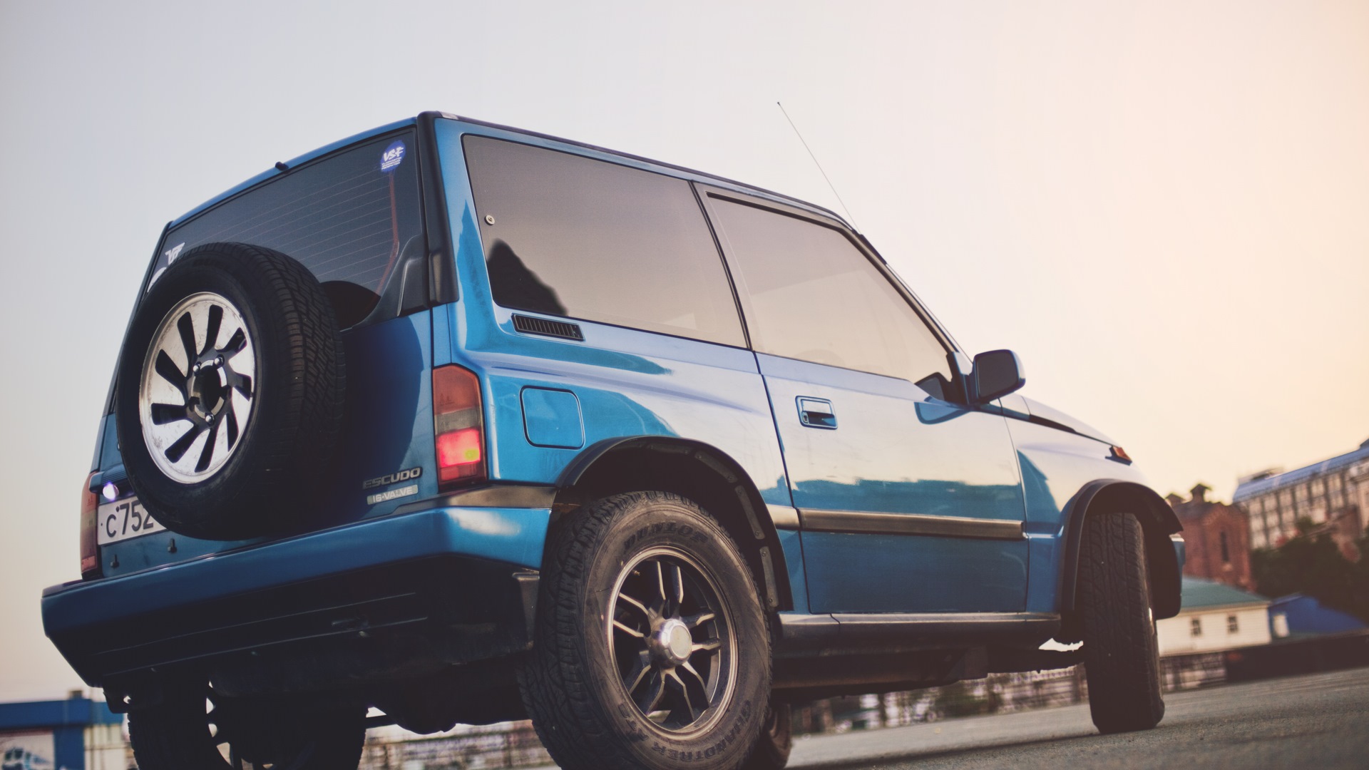 Сузуки эскудо владивосток. Suzuki Escudo красивый.