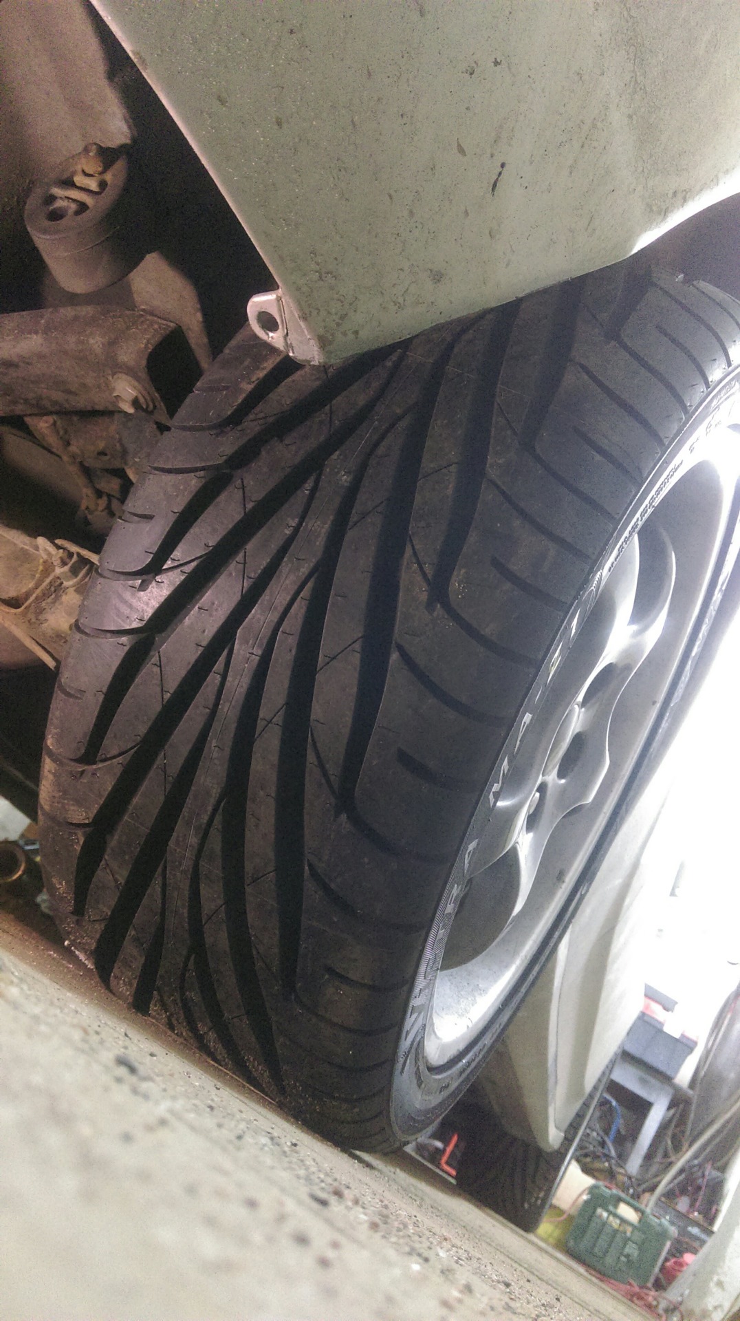 Переобулся на лето Maxxis Victra MA-Z1 245/40 R17 — Toyota Celica (230 ...