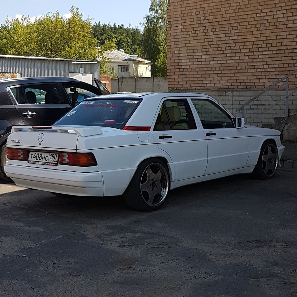 Продается целиком или по запчастям — Mercedes-Benz 190 (W201), 3,6 л, 1987  года | продажа машины | DRIVE2