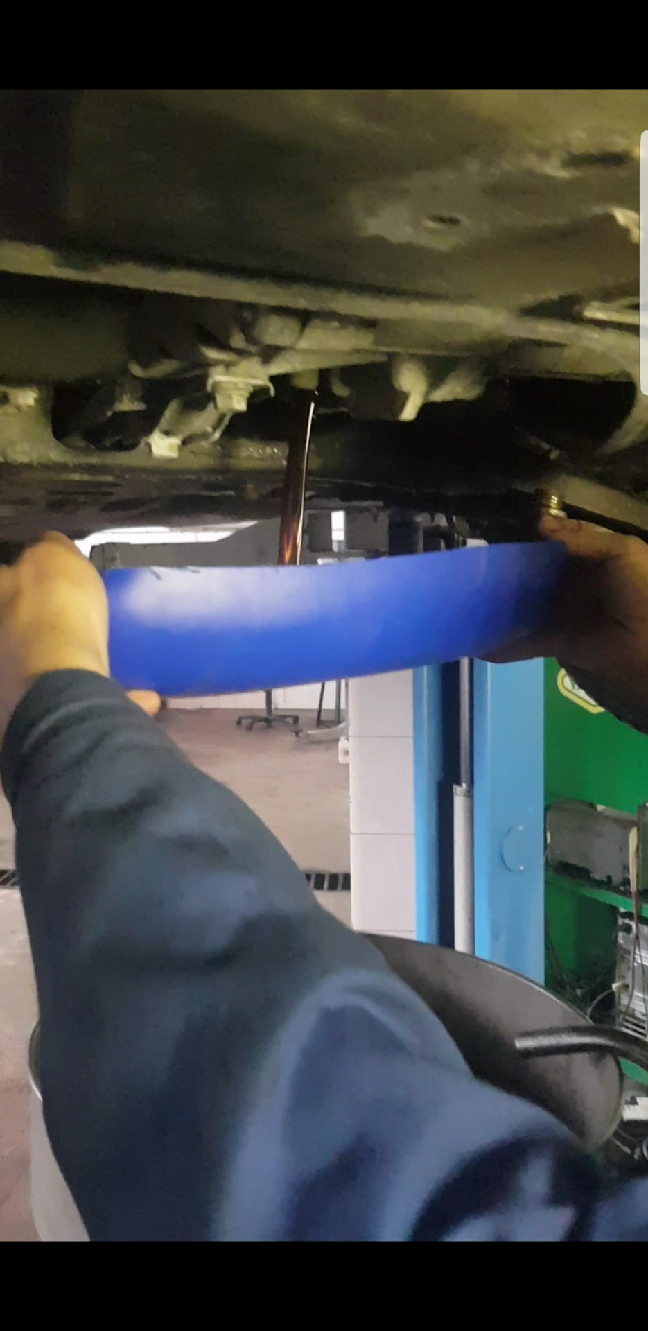 замена масла в дсг — Skoda Octavia A7 Mk3, 1,4 л, 2013 года | плановое ...