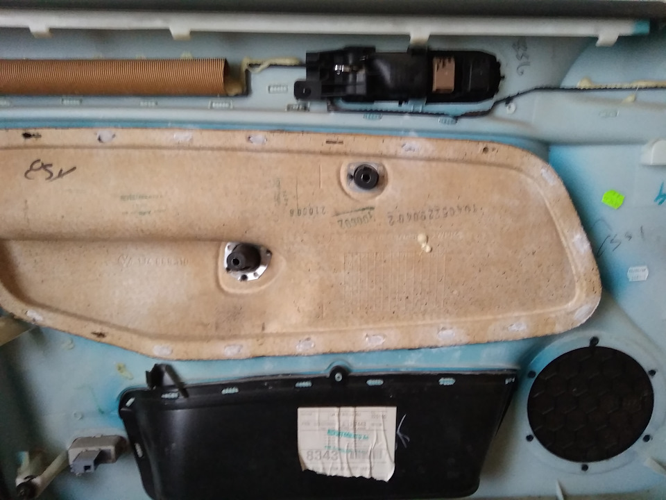 Ремонт дверной карты# — Volkswagen Jetta IV, 2 л, 2002 года | своими ...