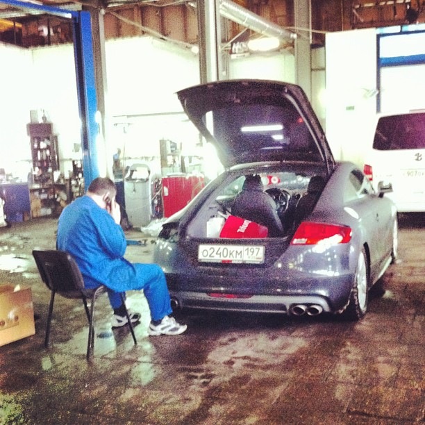 Наконец выяснил почему мигает фара) сгорела проводка) — DRIVE2