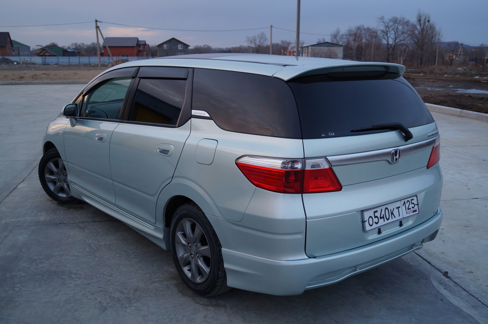 Honda airwave 2005. Хонда аирвейв 2003. Хонда универсал аирвейв. Хонда аирвейв 2005. Хонда аирвейв 2011.