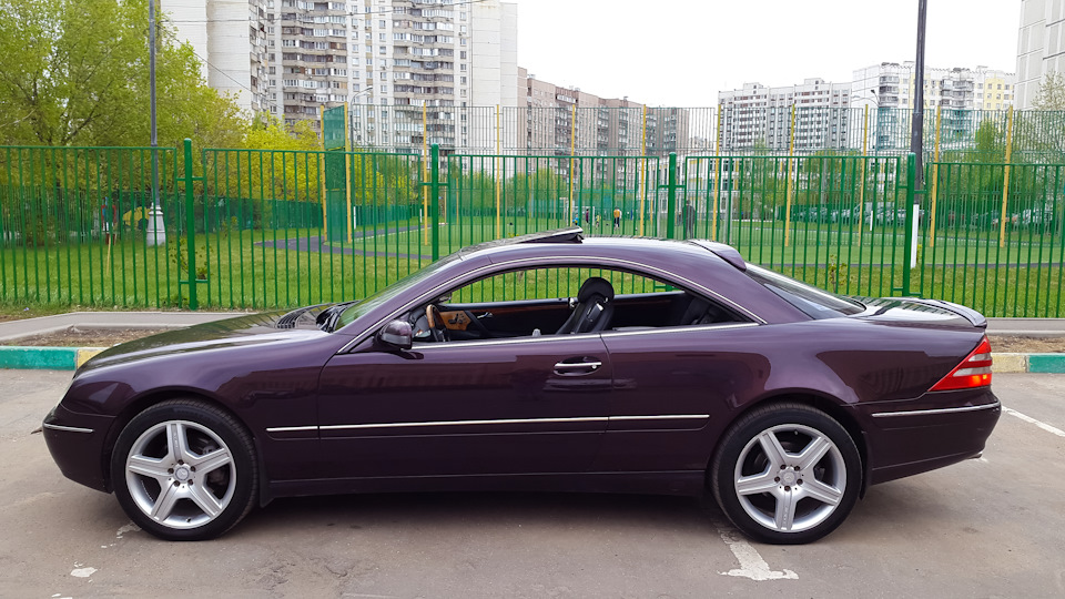 Mercedes-Benz CL Купе в  правильном цвете