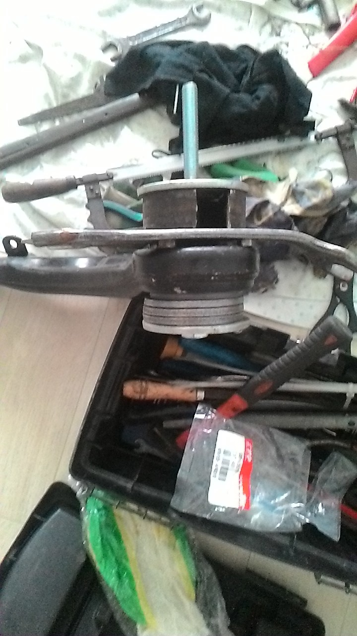 Запрессовка сайлентблоков. — Toyota Carina (6G), 2 л., 1993 года ...