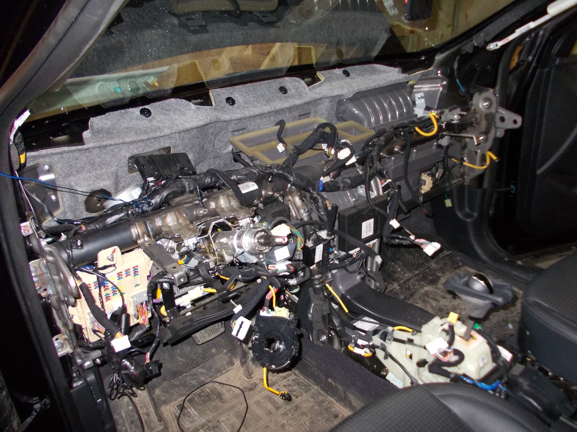 как снять торпеду на хендай