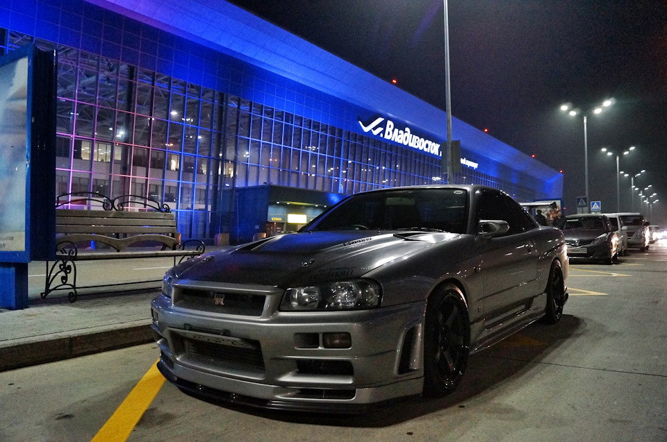 Ниссан скайлайн r34 фото