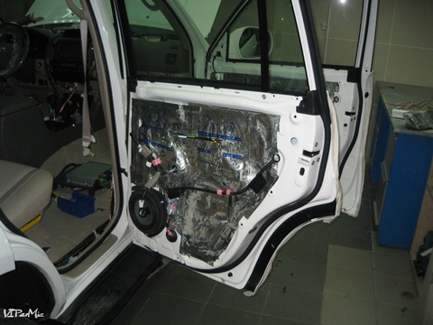 Several photos of the Shvi process - Toyota Land Cruiser Prado 40 L 2008